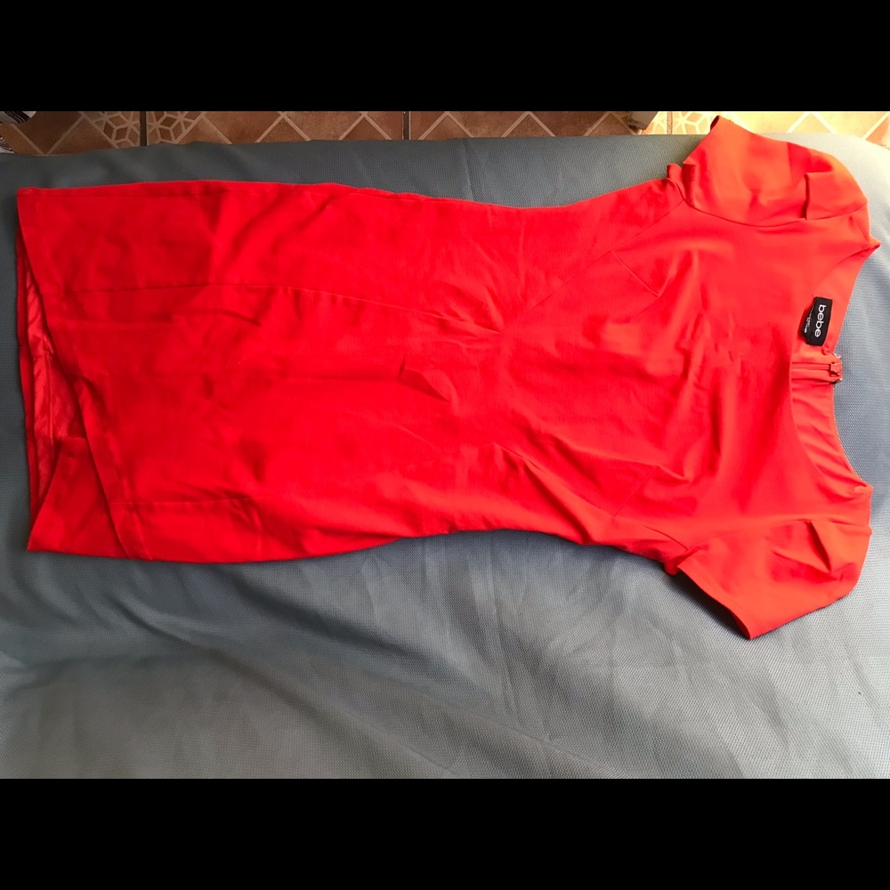 Bebe dress